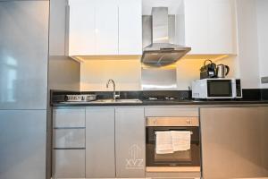 Luxury & Modern studio near Burj Khalifa