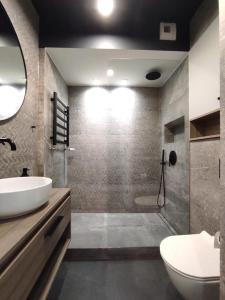 Easy Rent Apartments - Unia Art Residence 83, Basen & SPA, Centrum 24h Check-in