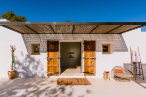 Villa Es Pujolet Renovada 100 porcien Un refugio de paz en el corazón de Ibiza Piscina AC Diseño Tranquilidad El verdadero Ibiza