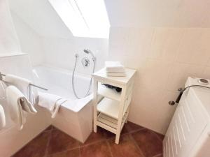 Obj 87 Familiy Ferienhaus für 2-6 Personen 100 m zum Strand, Garten