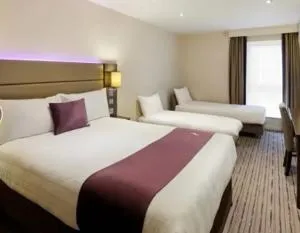 Cozy En-Suite Stay, Steps from Elizabeth Line - Plumstead