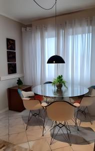 ACADÊMICO - Apê central próximo à UFRGS e parques