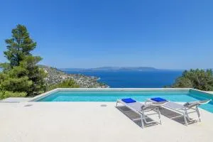 Villa Anasa-Luxury Retreat-Private Pool - Marathón