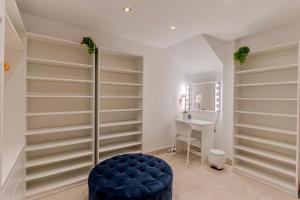 Charming semi- detached villa in Mirador del Duque