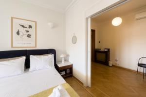 Kolonaki room with a view