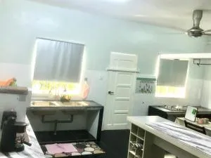 Homestay Ang - Kampong Kandang