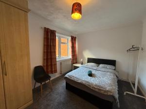 3 Bedrooms Apartment in Rayleigh