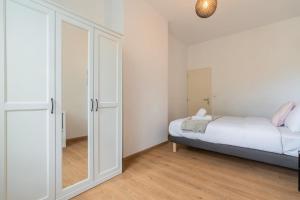 Appartements Lille Centre - Appartement Lumineux ! : photos des chambres