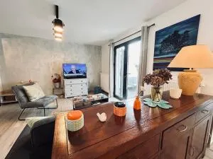 La maison des vignes 3chambres jardin proche Reims - Unchair