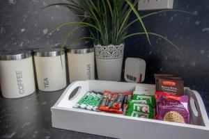 Glasgow-Parkhead, 2 bed with parking