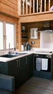 Pine Lodge