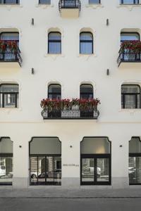 Maison 45 - Luxury Boutique Hotel