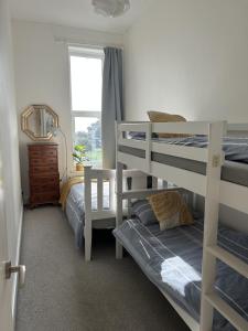 Seaview Retreat Private Parking