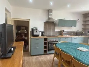 Maison du vignoble à 5 minutes de Chablis - Courgis