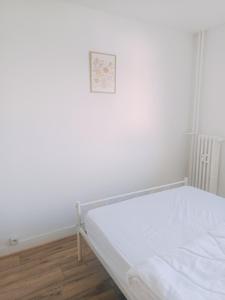 Sejours chez l'habitant Chambre lumineuse et cosy proche des transports et commerces : photos des chambres