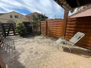 Villa Patio Cosy à Capbreton: 2 Terrasses, Proche du Port, Parfaite pour Familles - FR-1-413-112 - 奥瑟戈尔