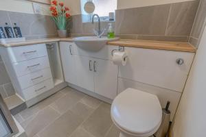 The Nest - Perfect coastal bolthole in Mundesley, Crabpot Cottages, Sheringham