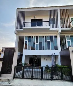 Baan Nimman 1 บ้านนิมมาน 1 - Ban Choeng Doi Suthep