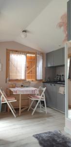 Chalets Mini Chalet Nature proche mer a Menton : photos des chambres