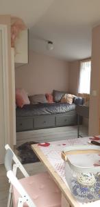 Chalets Mini Chalet Nature proche mer a Menton : photos des chambres