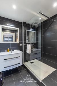 Appartements Les Armateurs Charming Gem in the City Center Private Parking 2 Guest : photos des chambres