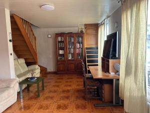 Sejours chez l'habitant 4 chambres privees dans un pavillon chaleureux : photos des chambres