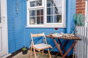 Stones Throw, Aldeburgh