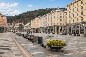 DINBNB Apartment l Bergen Dream l 200m to Torgalmenningen