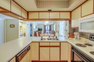 3 Blocks to Ocean Resort Condo in Myrtle Beach!