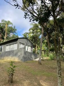 Chalé Frente Represa