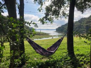 Chalé Frente Represa