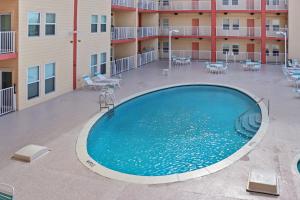 Paradise Shores 200 by Pristine Properties Vacation Rentals