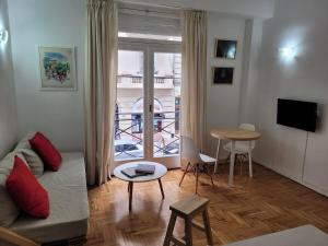 Luminoso en Recoleta cerca del Cementerio