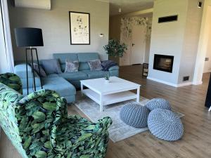 Osada Limajno Dom Żurawia