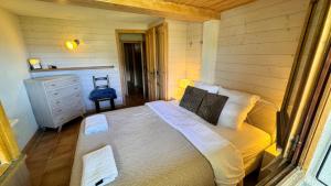 Appartements Charmant appartement avec jardin et magnifique vue : photos des chambres