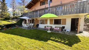 Appartements Charmant appartement avec jardin et magnifique vue : photos des chambres