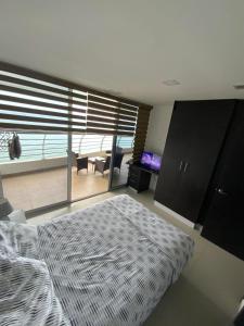 Hermoso departamento en tonsupa FONTAINE BLUEA