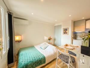 Appartements Studio climatise dans le centre-ville de Sanary : photos des chambres