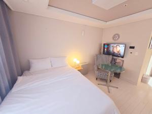 Dongseongro DSR&U Hotel room