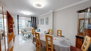 Appartement , proche centre ville commerce plage