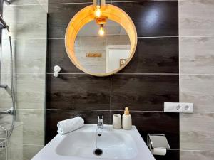 1 Bedroom apartment with fantastic sea views