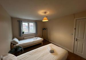 Comfy House in Luton