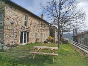 Maisons de vacances Gite a la campagne, Les Altheas, 3 etoiles : photos des chambres