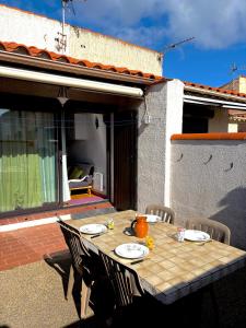 Maison 4 personnes terrasse accès direct à la plage 4JM6