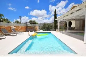 וילה במצפה - Tuval