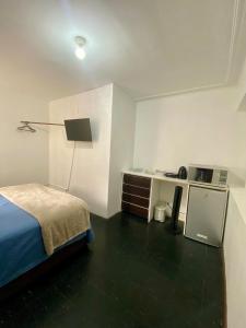 Céntrica y amplia habitación queen Av Larco