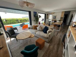 Villas Villa 3 chambres piscine petanque clim : photos des chambres