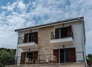 Kuća za odmor "Plaža" - Tkon