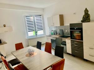 Voll ausgestattetes Gruppenapartment bis 6 Personen Nr 5