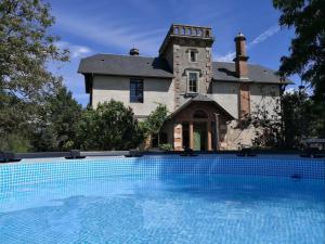 Domaine de l'Île: Maison historique avec piscine et Wi-Fi - FR-1-586-57